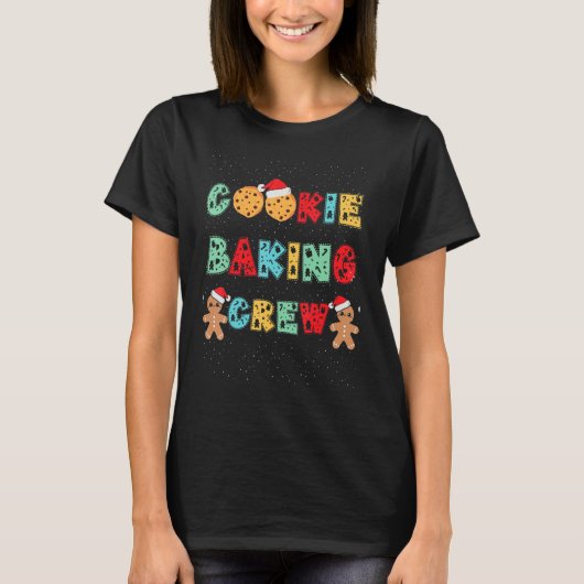 Cookie Baking Crew Gingerbread Men With Xmas Hats  Tシャツ (正面)