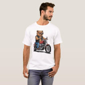 Cool Biker Bear on Bobber Motorcycle Tシャツ (正面フル)