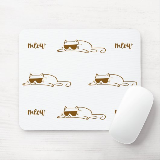 Cool Brown Cat with Sunglasses on White Background マウスパッド (マウス)
