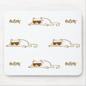 Cool Brown Cat with Sunglasses on White Background マウスパッド (正面)
