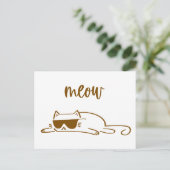 Cool brown meow cat with sunglasses ポストカード (スタンド正面)