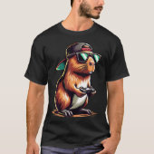 Cool Capybara Playing Video Games. Funny Gamer Cap Tシャツ (正面)