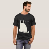 Cool Cat in Shades — Minimal White Kitty Tシャツ (正面フル)
