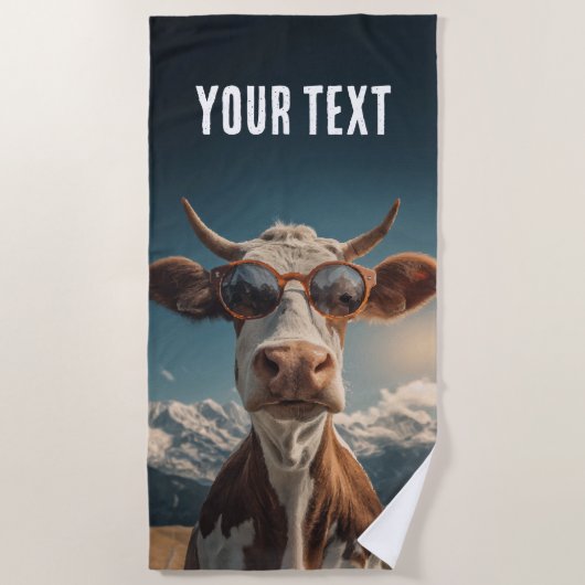 Cool Cow With Sunglasses ビーチタオル (正面)
