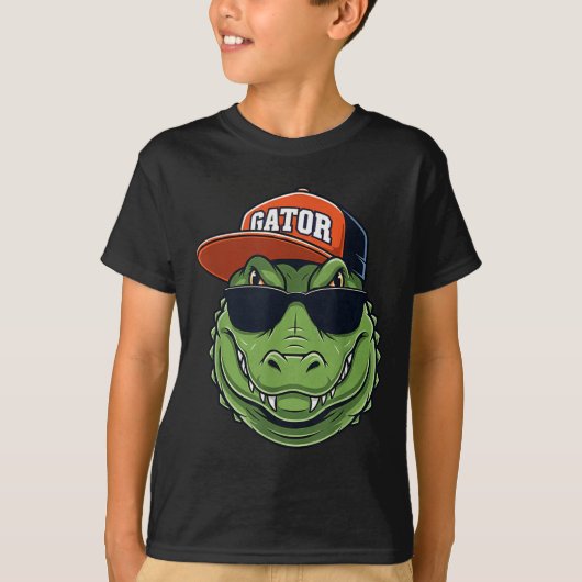 Cool Crocodile Animal Gator Graphic With Cap And S Tシャツ (正面)