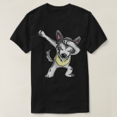 Cool Dabbing Wolf  Funny Hiphop Coyote Dog Dancing Tシャツ (デザイン正面)