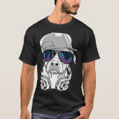 Cool DJ Dog with Sunglasses Headphones and Cap Tシャツ (正面)