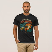 Cool Fox – たえず探究し、たとえ傷ついても真実を見極める Tシャツ (正面フル)