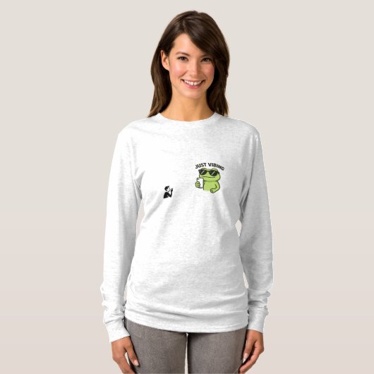 Cool Frog “Just Vibing” Funny T-Shirt Tシャツ (正面フル)