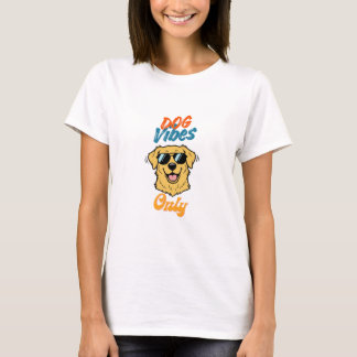 Cool Golden Retriever with Cool Quote T-shirt Tシャツ