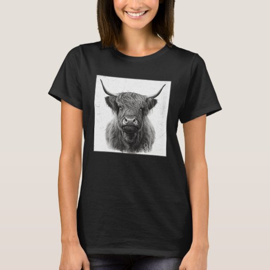 Cool Highland Cow Illustration Black Horn Women Me Tシャツ (正面)