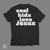 Cool Kids Love Jesus Retro Christian Tシャツ
