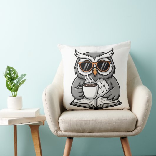 Cool Owl Reading With Coffee クッション (椅子)