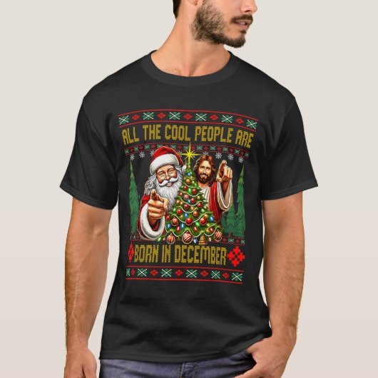 Cool People Are Born In December Christian Christm Tシャツ (正面)