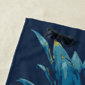 Cool Pineapple with Sunglasses Pop Art Illustratio ビーチタオル (インサイチュ)