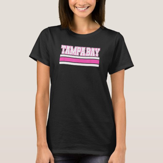 Cool Pink Tampa Girly Pink Simple & Adorable Tampa Tシャツ (正面)