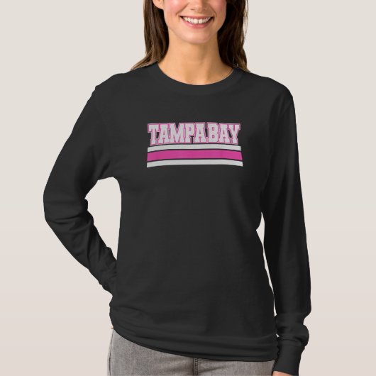 Cool Pink Tampa Girly Pink Simple & Adorable Tampa Tシャツ (正面)
