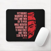 Cool Red Distressed Sun Tzu Portrait With Quote  マウスパッド (マウス)