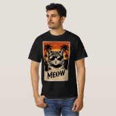 Cool Retro Cat with Sunglasses Tシャツ (正面フル)