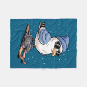 Cool Seagull On Skis - Nordic Winter Seagulls Aprè フリースブランケット (正面(横))