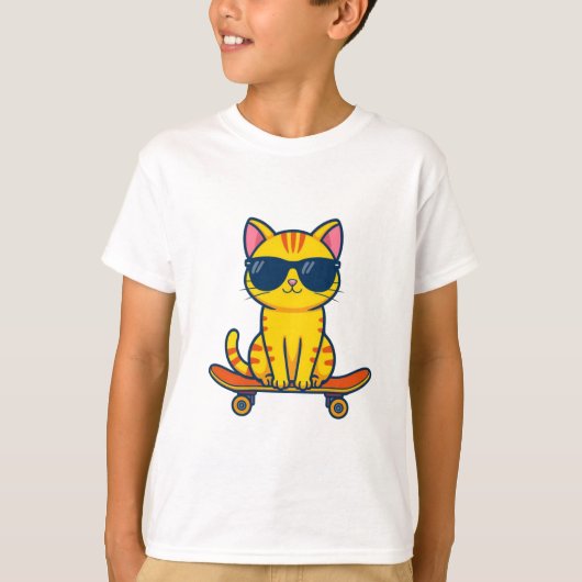 Cool Skateboarding Cat Kids T-Shirt – Fun Cartoon  Tシャツ (正面)