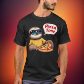 Cool Sloth Eating Pizza with Speech Bubble Pizza Tシャツ