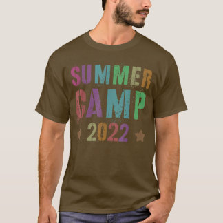 Cool SUMMER CAMP 2022 for Friends & Mates to Sign  Tシャツ