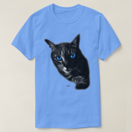 Cool tabby cat face with blue eyes on black tシャツ (デザイン正面)