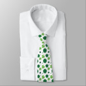 Cool tiled four leaf clovers shamrocks pattern  ネクタイ (タイ)