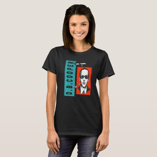 Cool Wanted D B Cooper Sketch Cryptid Urban Legend Tシャツ (正面フル)