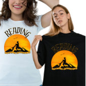 Cool Wild Reader Sunset Mountain Tシャツ