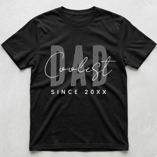 Coolest Dad Since 20XX Modern Funny Simple Preppy Tシャツ