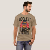 Coolest Turkey In The Flock Thankgiving Novelty Sh Tシャツ (正面フル)