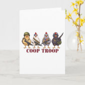 Coop Troop Funny 4th of July Military Hens  カード (黄色い花)