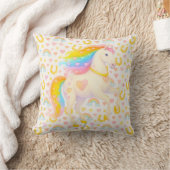 Cooper & Cody — Rainbow Horses Throw Pillow クッション (ブランケット)