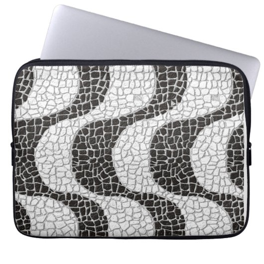 Copacabana Sidewalk Brazilian pattern ラップトップスリーブ (正面)