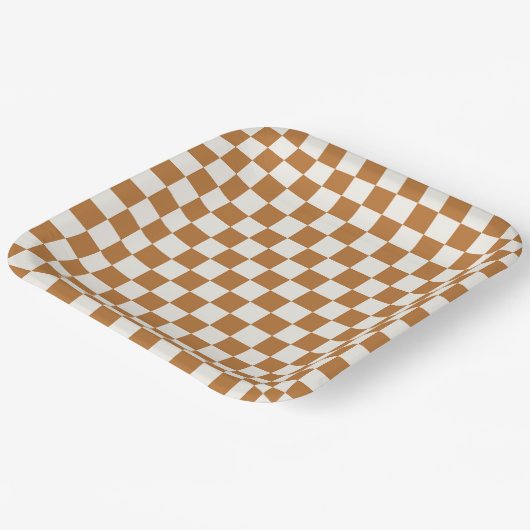 Copper and eggshell checkerboard pattern ペーパープレート (傾斜あり)