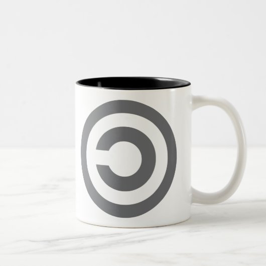 Copyleft -情報は自由でありたいと思います ツートーンマグカップ (右)