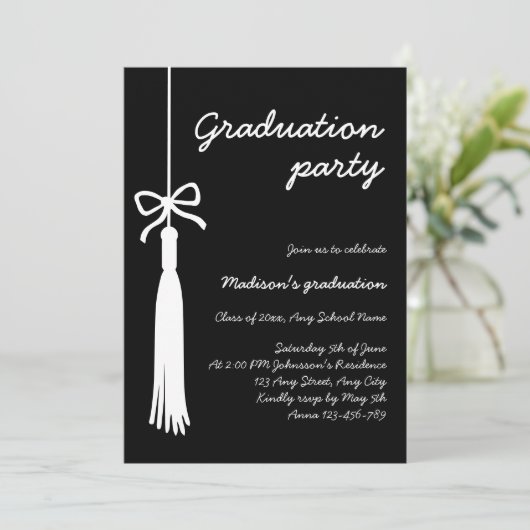 Coquette Bow Grad Tassel Black 2026 Graduation 招待状 (スタンド正面)