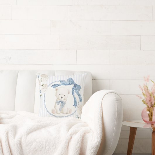 Coquette Bow Teddy Bear Baby Boy Nursery クッション (ソファ)