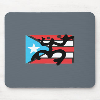 Coqui taíno sobre bandera de Puerto Rico マウスパッド