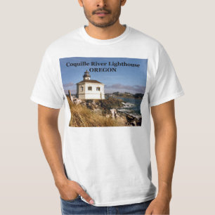 Coquilleの川の灯台、オレゴンのTシャツ Tシャツ