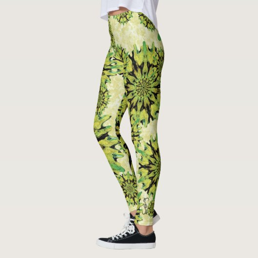 Coral Circles Tropical Green Leggings レギンス (左)
