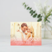 Coral Script Overlay Photo日付の保存 案内ポストカード (スタンド正面)