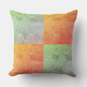 Coral Twirl Grunge Patina クッション (正面)