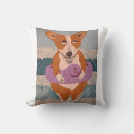Corgi at the Beach T-Shirt クッション