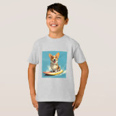 Corgi Dog Riding Surfboard Tシャツ (正面フル)