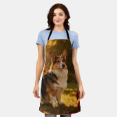 Corgi in the Roses I エプロン (着用した状態)