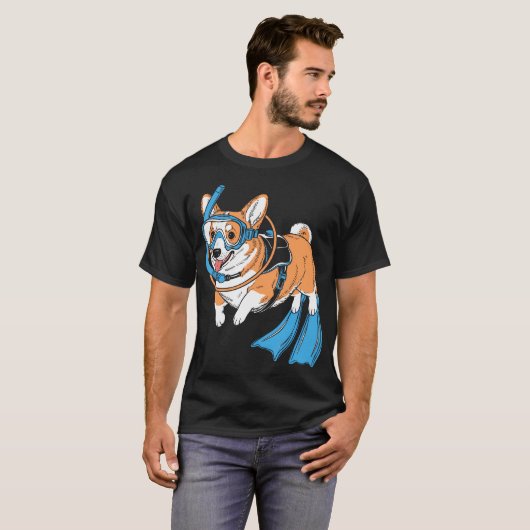 Corgi Scuba Diver Under Water Diving Scuba Divers Tシャツ (正面フル)