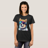 Corgi Takes on Space Astronaut Dog in Futuristic S Tシャツ (正面フル)